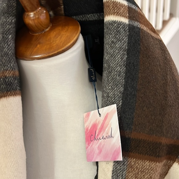 Plaid Belted Women's Coat - Brown and Gray - Picture 2 of 4